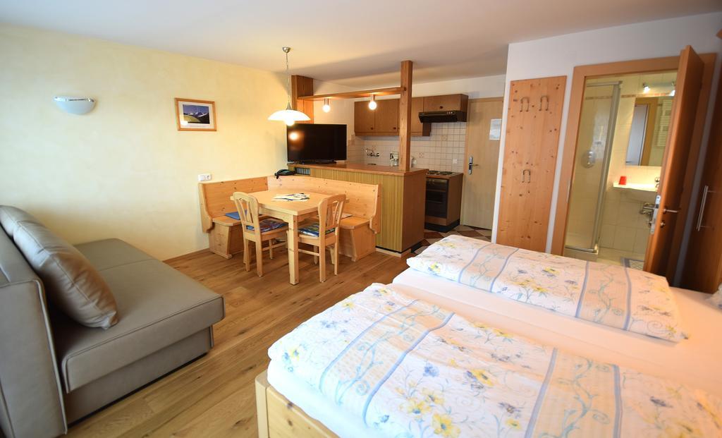Gaestehaus Waltl Krimml Luaran gambar
